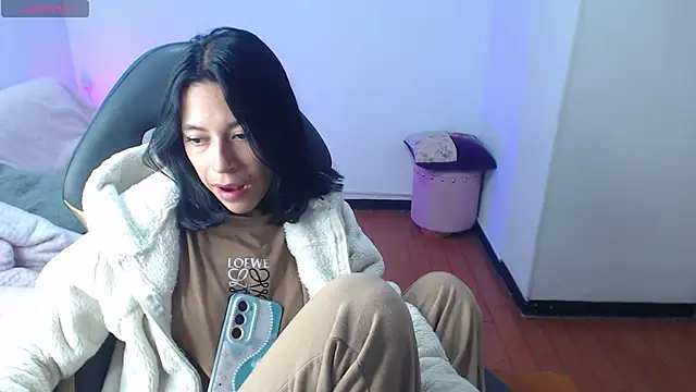 Kittie_nala_'s cam snapshot