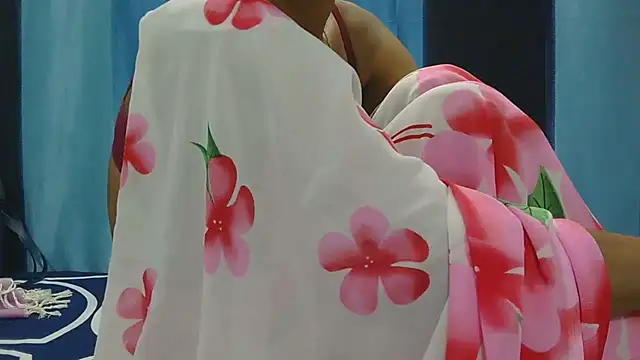 Aarti_misty71 live sex cam