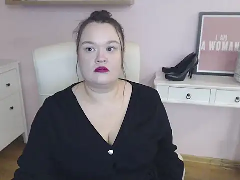 HollyDanceSoul's cam snapshot