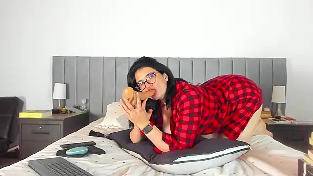 adriana71's cam snapshot