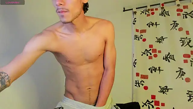 axel_davis_'s cam snapshot