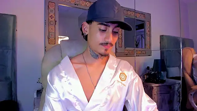 Mr_Strike's cam snapshot