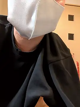 kqitooo live sex cam