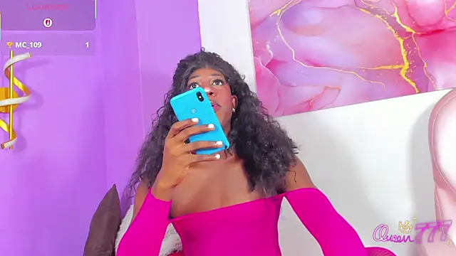 VICTORIAOBEY live sex cam