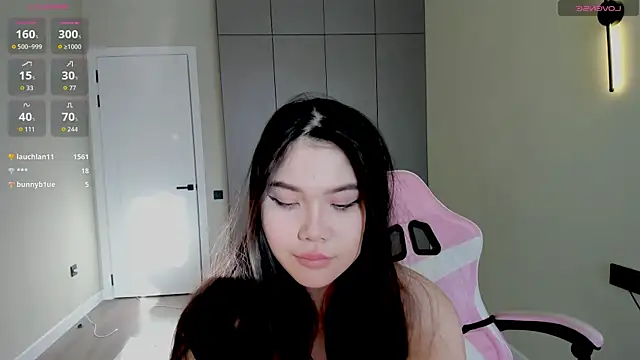 Aiko_mainee live sex cam