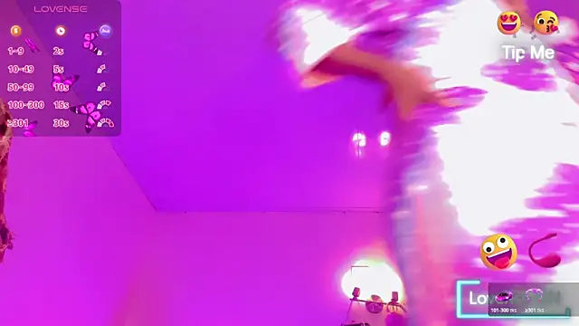 naomy__xx live sex cam