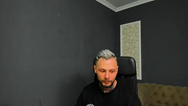 BrianHunts live sex cam