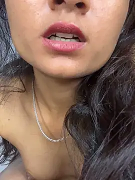 paribaby09's cam snapshot