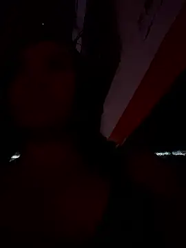 tina_ruiz1 live sex cam