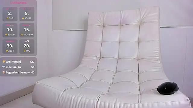 Aaron_Tate live sex cam