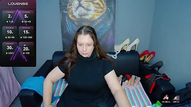 JanettMay live sex cam