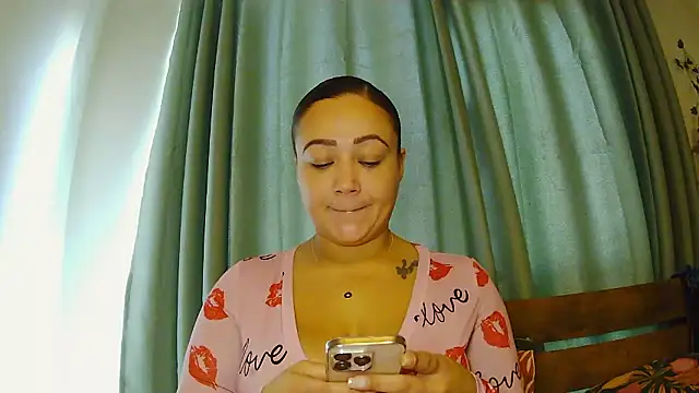 FieryAutumn_25X's cam snapshot