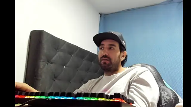 coolfriki's cam snapshot