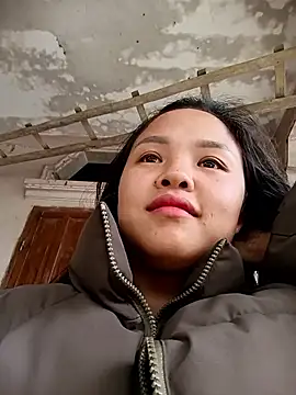 Pretty-haert's cam snapshot