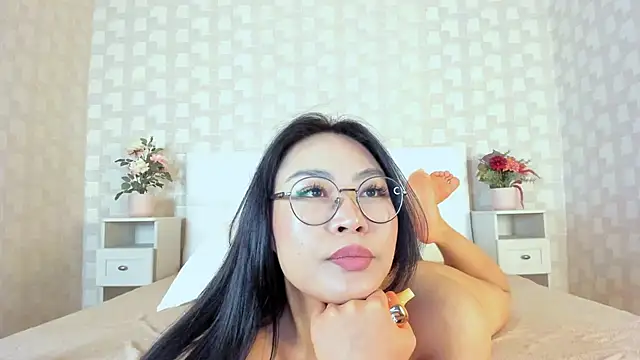 NatsumiHun live sex cam