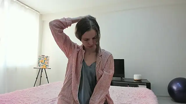 CarolHowward live sex cam