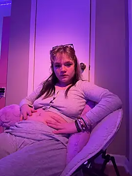 Cutiepiespanks live sex cam