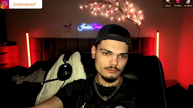 JordanShow live sex cam