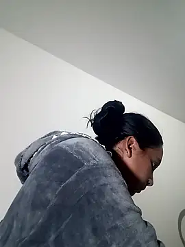 phoop_lilaa's cam snapshot