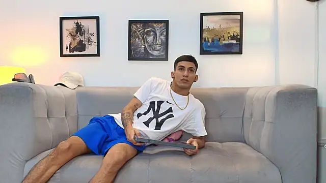 DIAMOND_BLACKS's cam snapshot