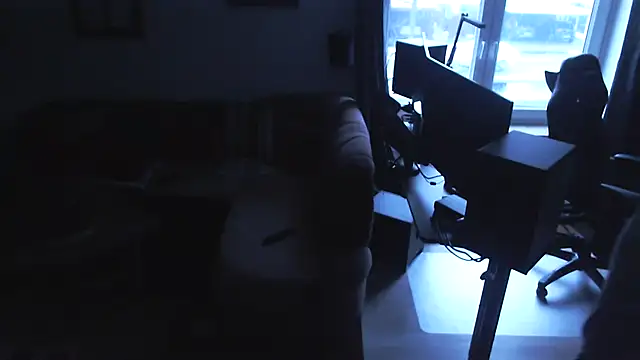 Nomi1612 live sex cam