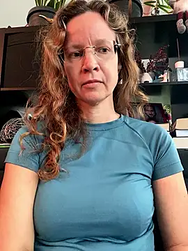 AnnikaRose live sex cam