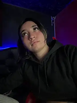 Sophie_LS's cam snapshot