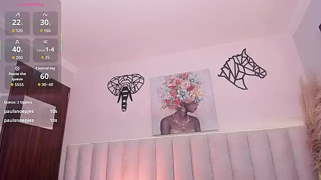 Isabella_Crofts's cam snapshot