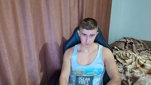 PowerMuscle's cam snapshot