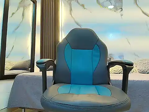 Enzo_Turner's cam snapshot