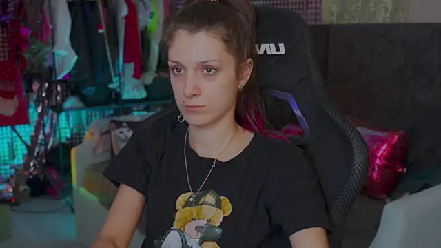 Kathleen_Meow's cam snapshot