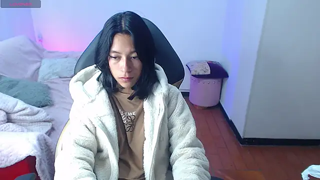 Kittie_nala_'s cam snapshot