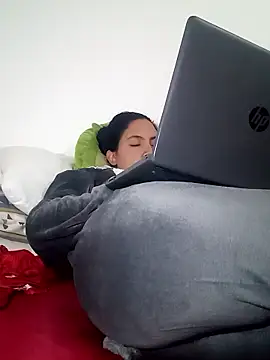 phoop_lilaa's cam snapshot