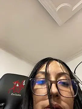 Tainy___'s cam snapshot