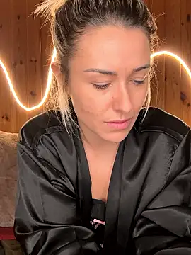 petrouchkaaa_ live sex cam