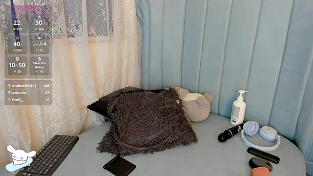 AlexaFoxy18's cam snapshot