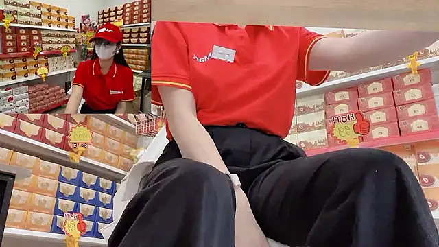 Sayuri_Satou's cam snapshot