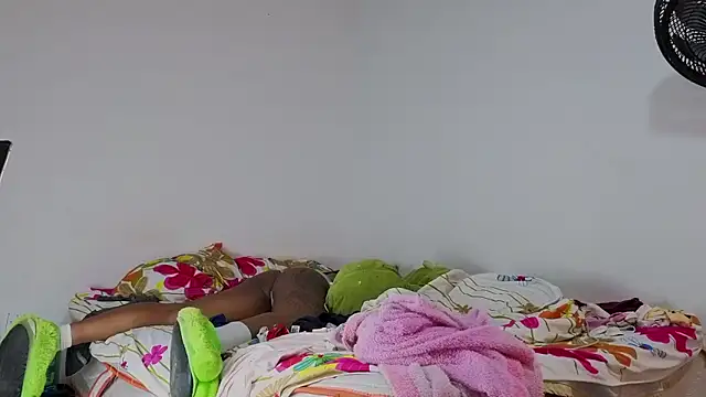 ChannelCox1's cam snapshot