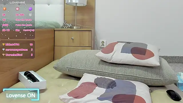 ania_queen's cam snapshot