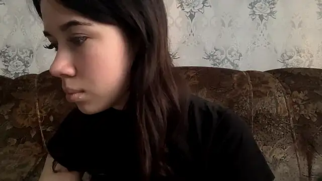 DebbiGoodknight's cam snapshot