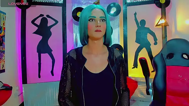 Sharlo_ live sex cam