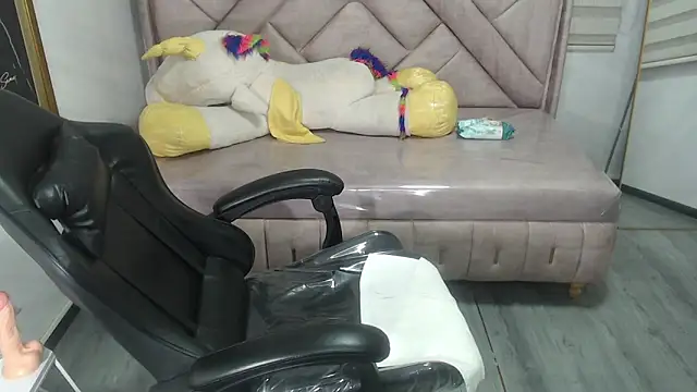 Kendra_rouse_v's cam snapshot