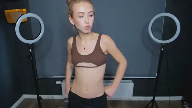 Moon_Silk's cam snapshot