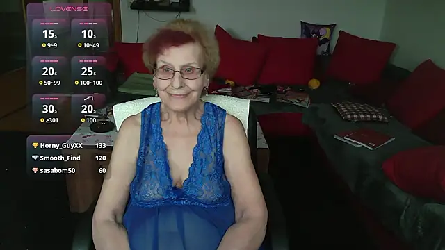 HeisseomaOriginal live sex cam