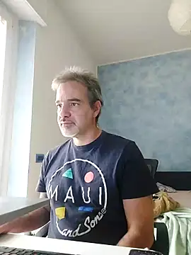 Marcolino183 live sex cam