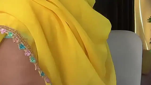 Wow-nisha live sex cam