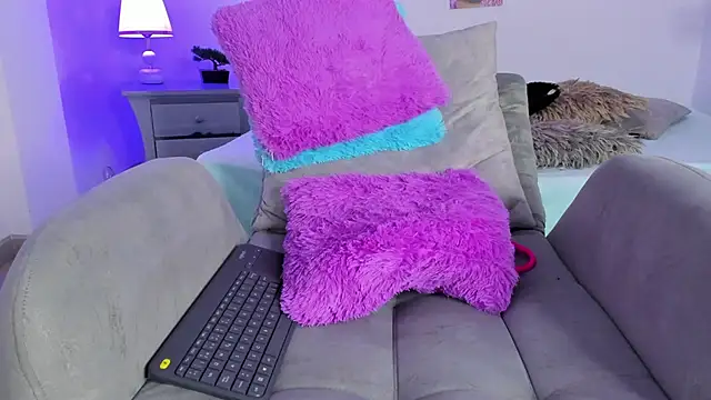 giseele-gigii live sex cam