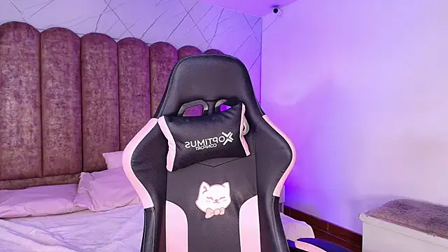 Fluffy_Bubble21 live sex cam