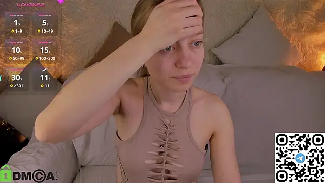 Michelle_Blond live sex cam