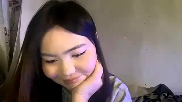 MollyAsian's cam snapshot